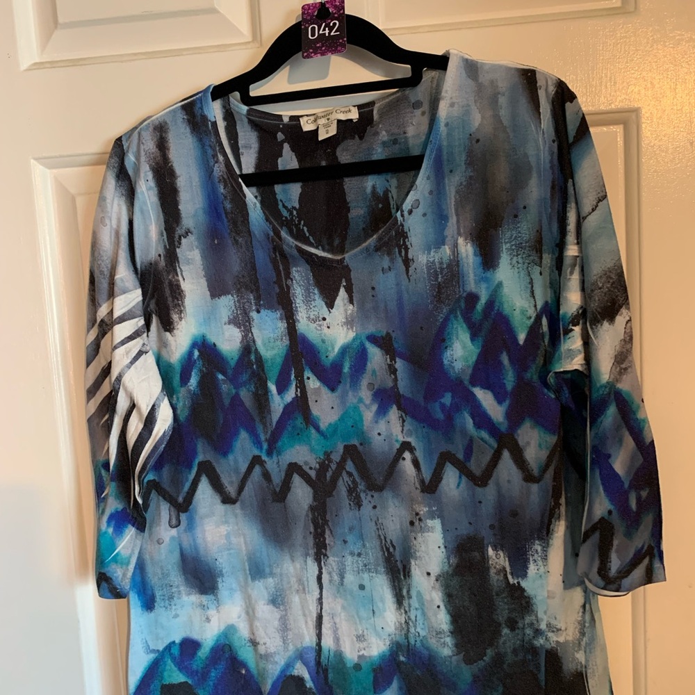 Coldwater Creek Blue & Black Abstract Zigzag Print Tunic
